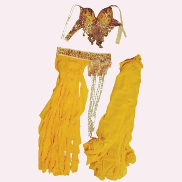 Yellow belly dancing outfit - Picture 4 of 16